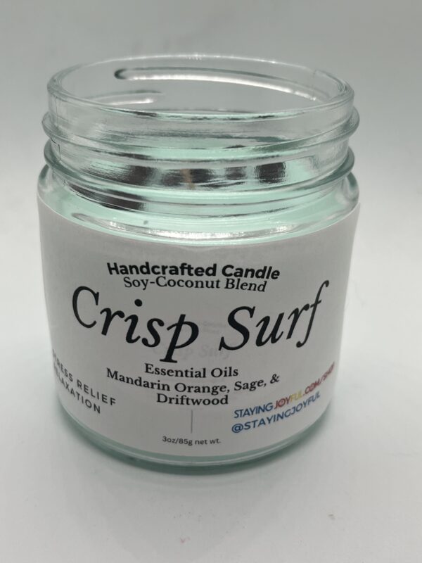 Crisp Surf aromatherapy & color therapy candle